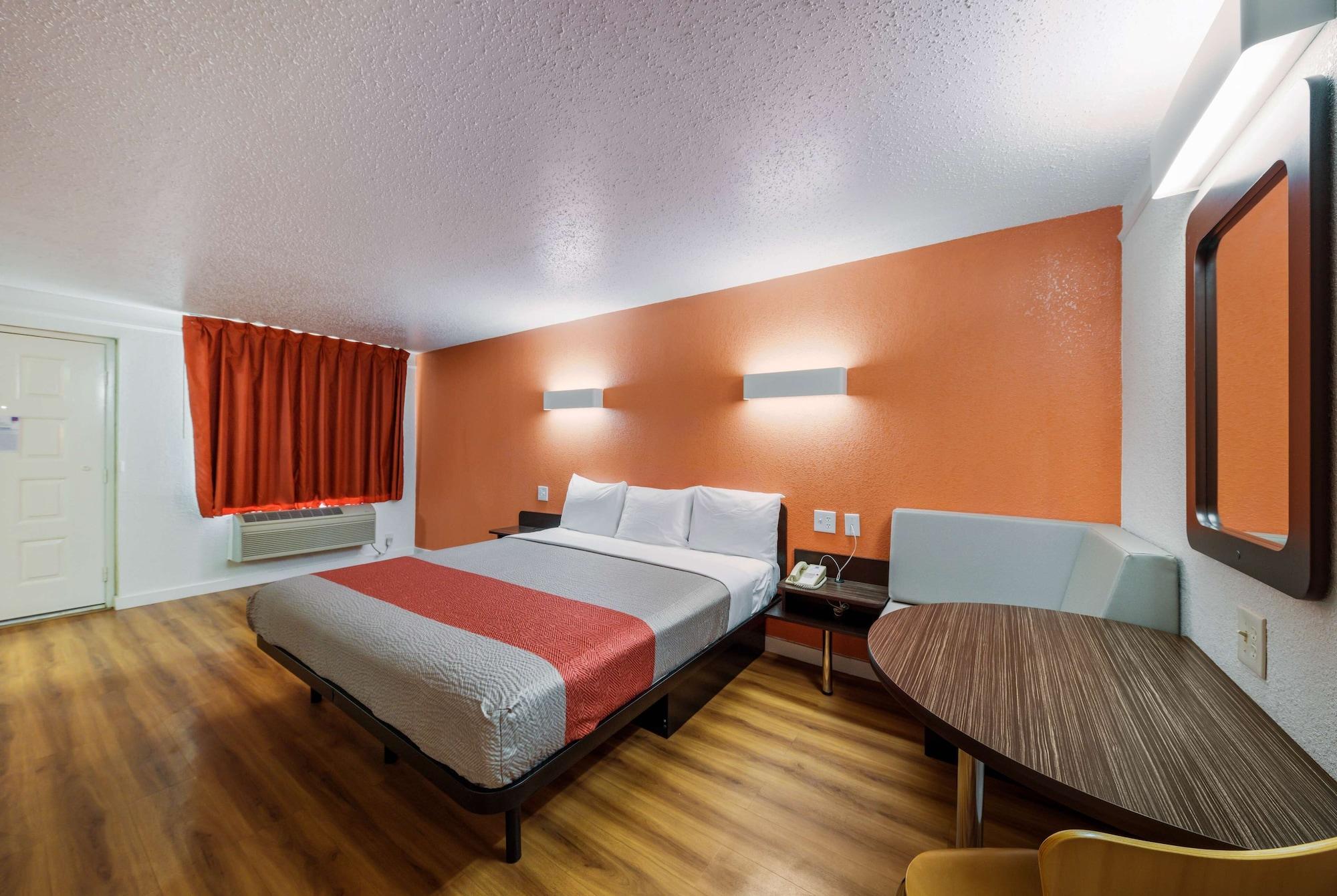 Motel 6-Dallas, Tx - Farmers Branch Ngoại thất bức ảnh