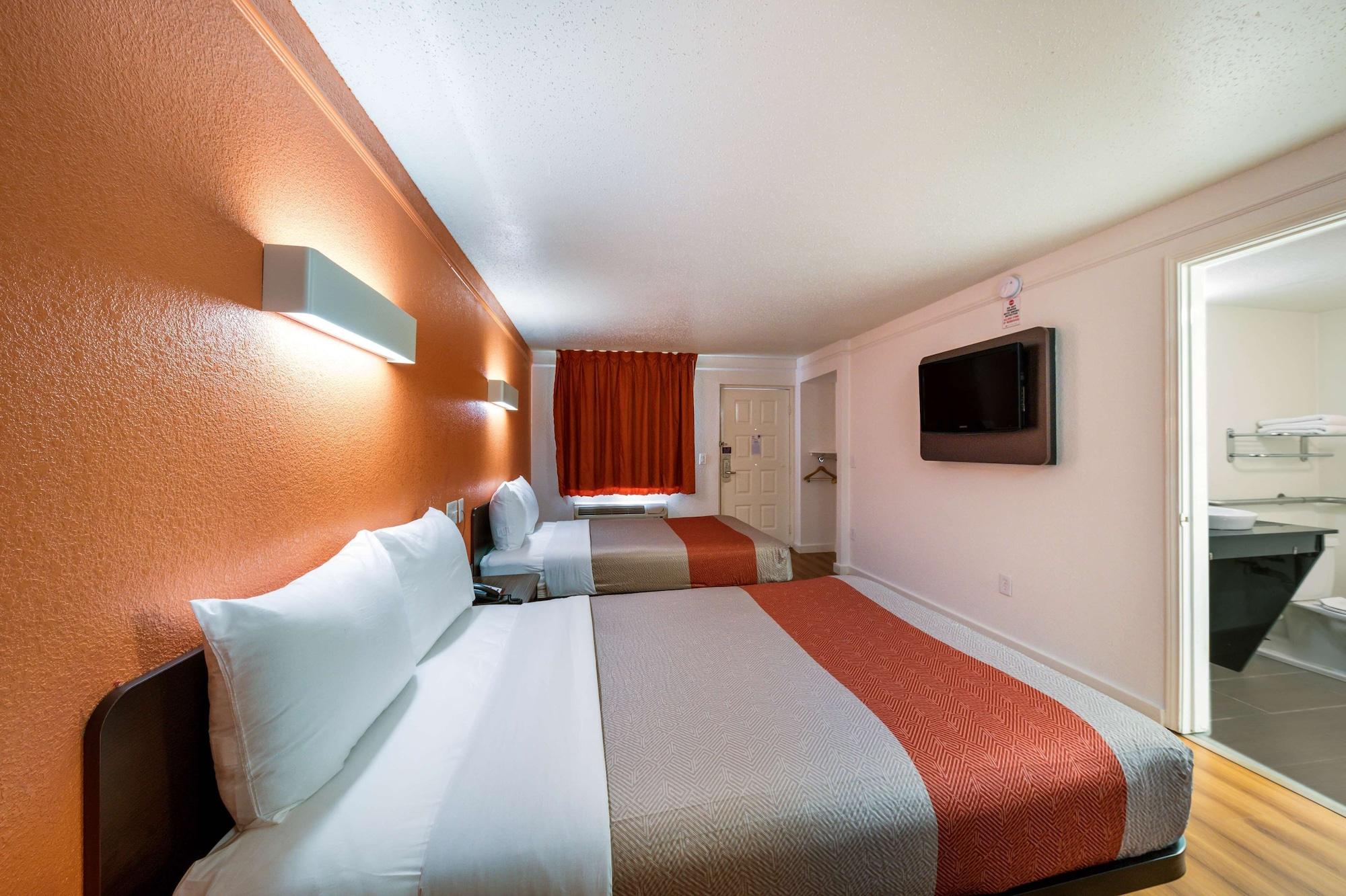 Motel 6-Dallas, Tx - Farmers Branch Ngoại thất bức ảnh