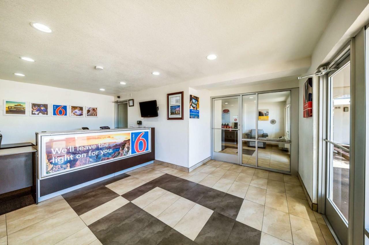 Motel 6-Dallas, Tx - Farmers Branch Ngoại thất bức ảnh